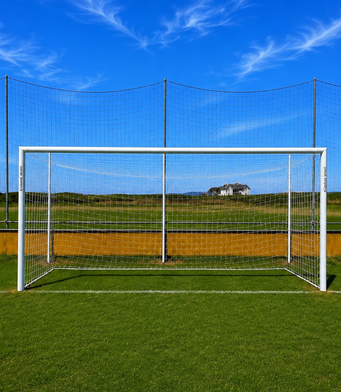 Aluminium Match Goal Post – 100mm